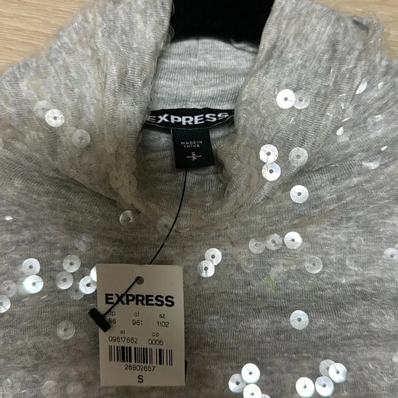 NEW Express Sequin Long Sleeve Turtleneck Top Women’s SZ Small in Medium Gray - Picture 4 of 7